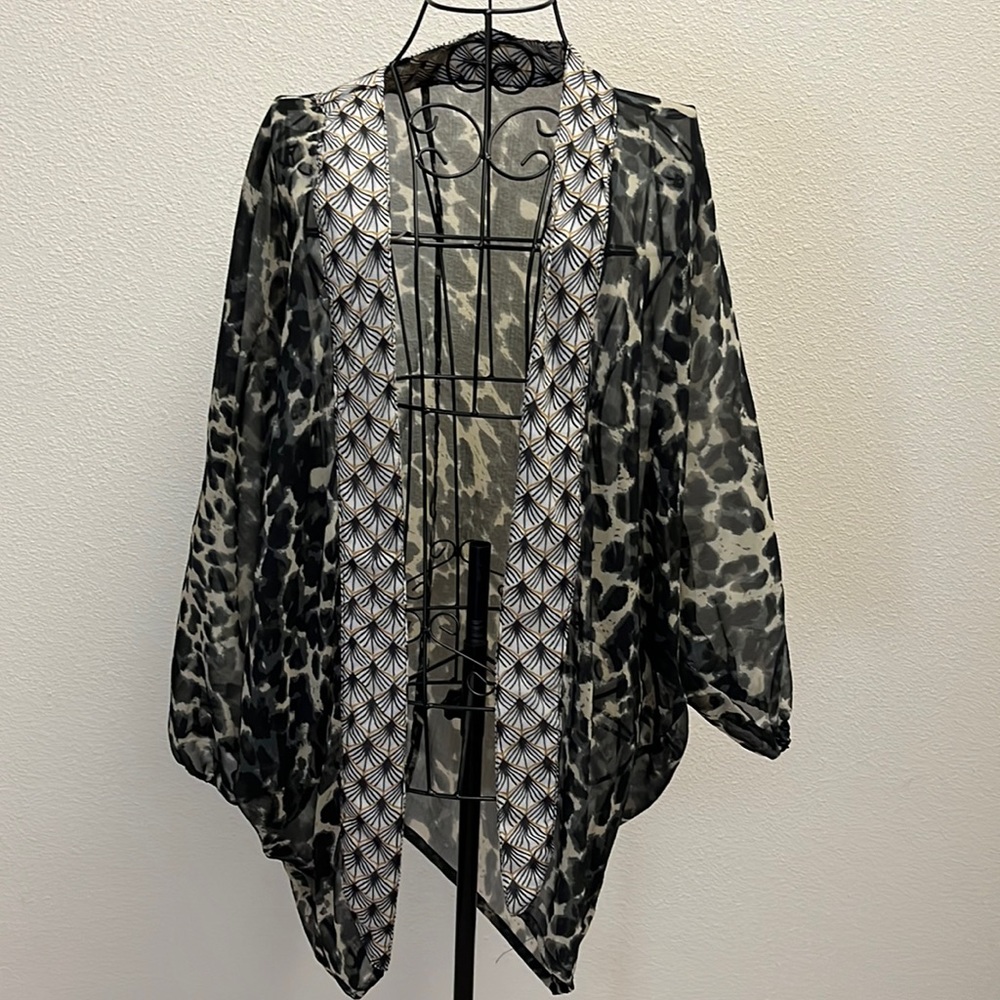 Cute little leopard sheer slip on cover